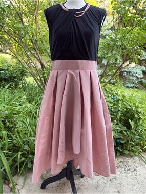 Size 8P SLNY Black Dress with Pink Bead Detail